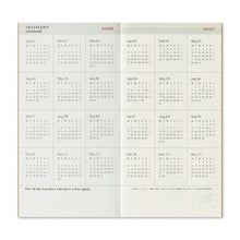 Load image into Gallery viewer, TRAVELER&#39;S notebook 2026 Weekly Vertical (Regular Size)
