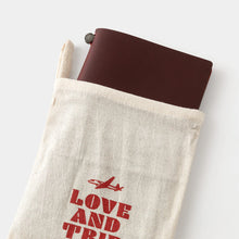 Load image into Gallery viewer, TRAVELER&#39;S notebook LOVE AND TRIP Red
