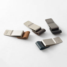 Load image into Gallery viewer, TRAVELER&#39;S  Notebook Pen Holder Brown
