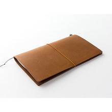Load image into Gallery viewer, Traveler&#39;s Notebook Leather Cover Regular Size  - Camel
